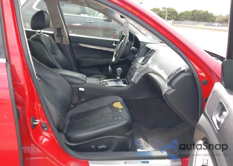 2011 Infiniti G37 Journey z USA, uszkodzony, nr VIN JN1CV6AP3BM509561